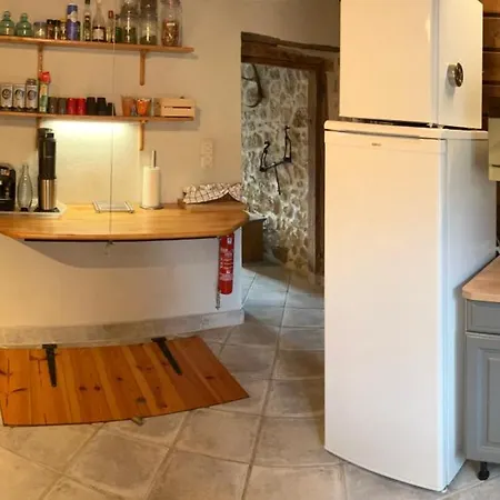 Ferienhaus La Pierre De 11h Saint-Christophe-sur-Guiers