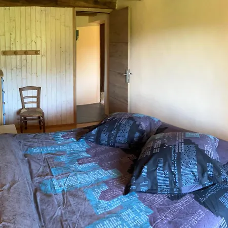 La Pierre De 11h Ferienhaus Saint-Christophe-sur-Guiers